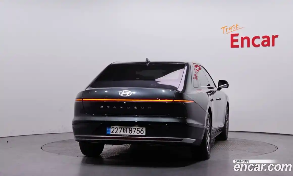 Hyundai Grandeur 2023 2.5 гидро в Москве № 1903342, фото 4