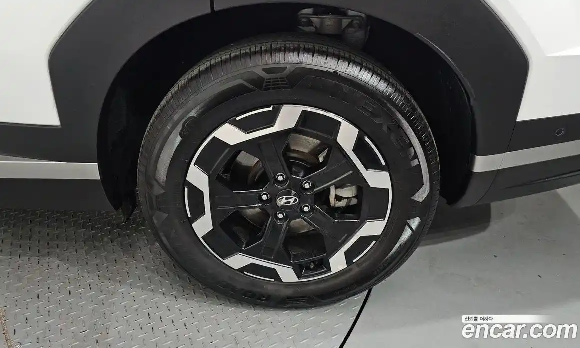 Hyundai Santa Fe 2024 2.5 гидро в Москве № 1903357, фото 7