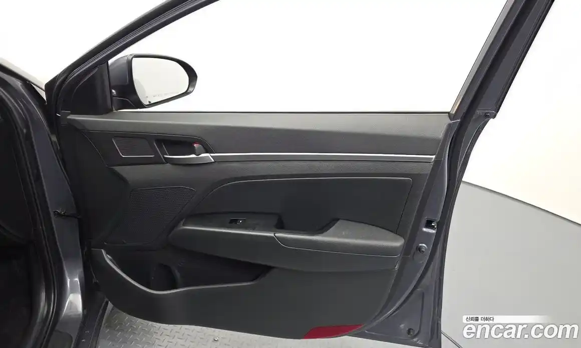 Hyundai Avante 2019 1.6 гидро в Москве № 1903429, фото 14