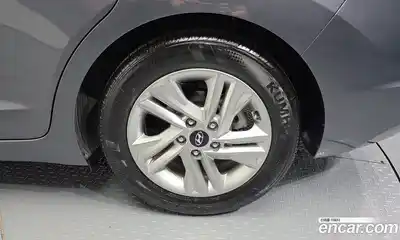 Hyundai Avante 2019 1.6 гидро в Москве № 1903429, миниатюра 5
