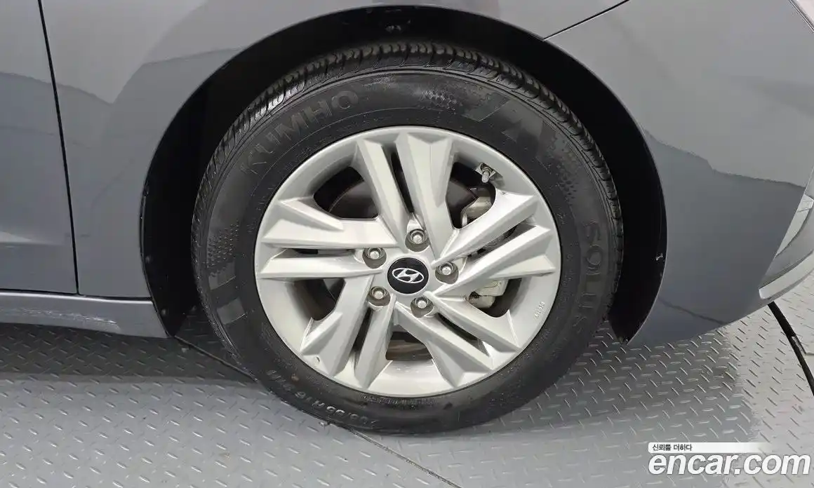 Hyundai Avante 2019 1.6 гидро в Москве № 1903429, фото 7