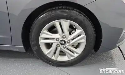 Hyundai Avante 2019 1.6 гидро в Москве № 1903429, миниатюра 7