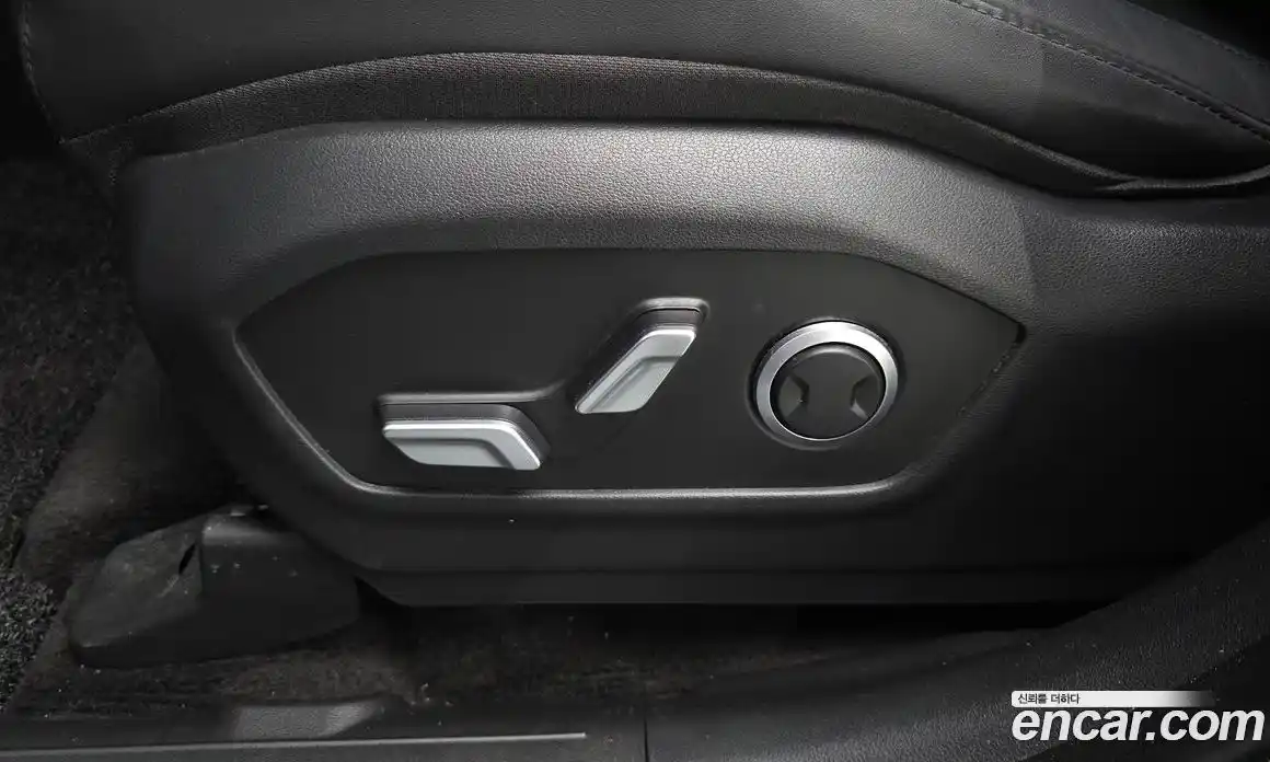 Hyundai Santa Fe 2024 1.6 гидро в Москве № 1903857, фото 18