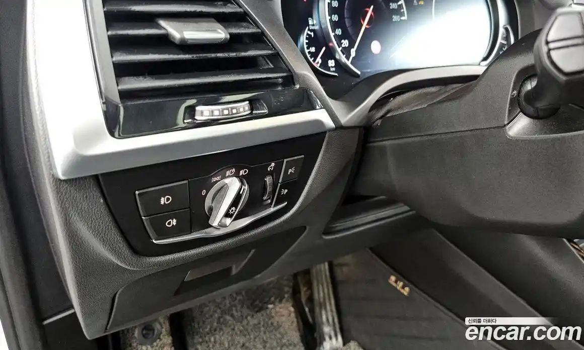 BMW X3 2018 2.0 гидро в Москве № 1903862, фото 27