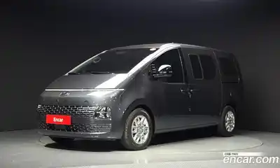 Hyundai Staria, 2022
