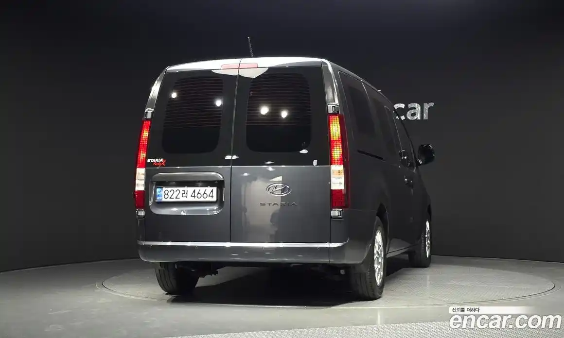 Hyundai Staria 2022 3.5 гидро в Москве № 1904083, фото 4