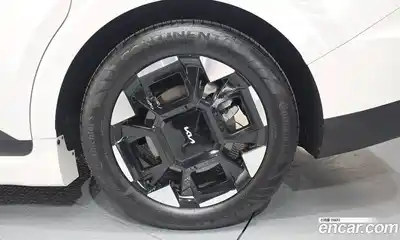 Kia Canival 2024 1.6 гидро в Москве № 1904403, миниатюра 7