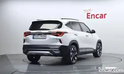 Kia Seltos 2022 1.6 гидро в Москве № 1904679, миниатюра 2