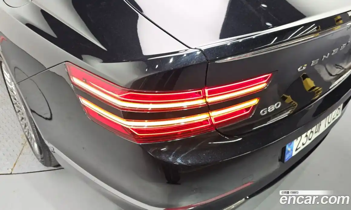 Genesis G80 2023 2.5 гидро в Москве № 1905661, фото 9