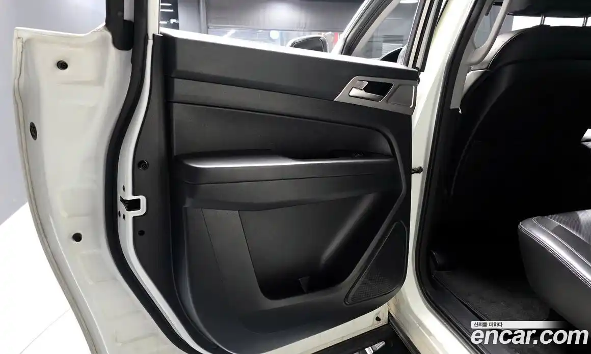 SsangYong Rexton 2018 2.2 гидро в Москве № 1906063, фото 15