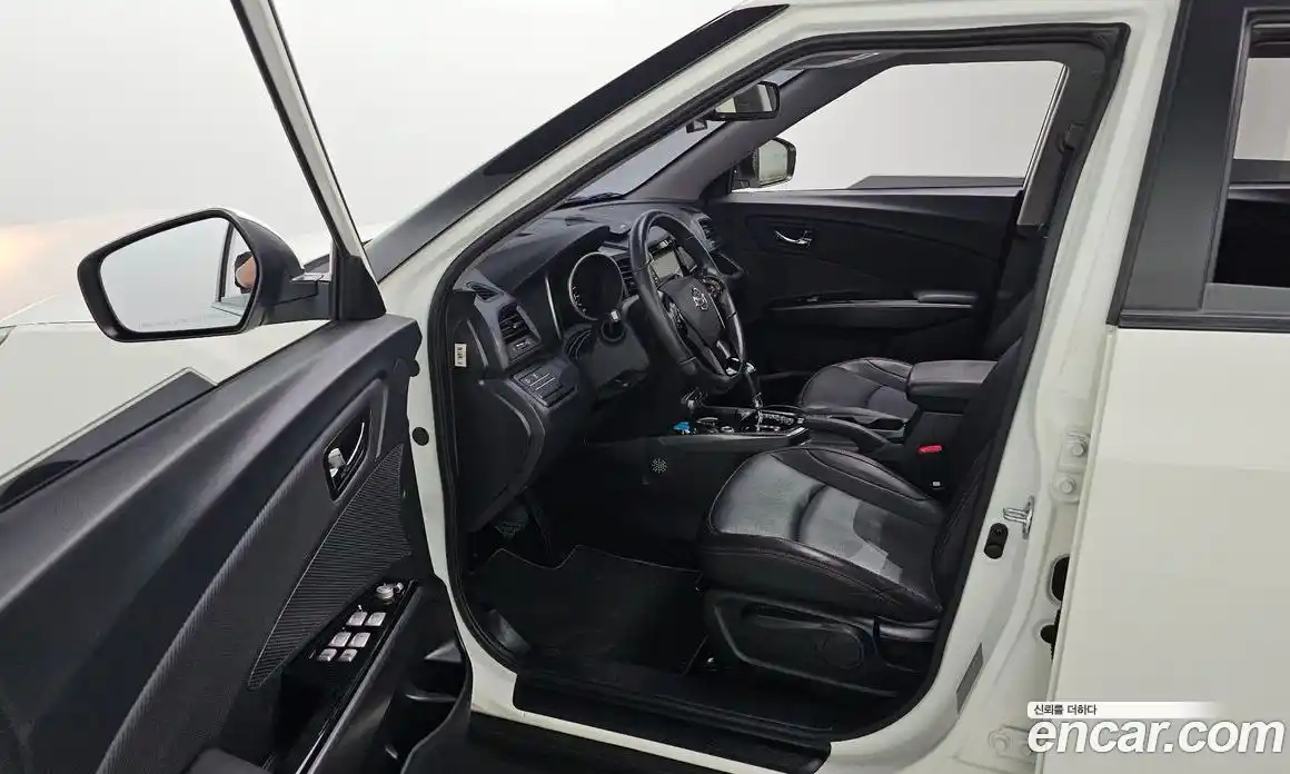 SsangYong TIBOLI 2018 1.6 гидро в Москве № 1906433, фото 13