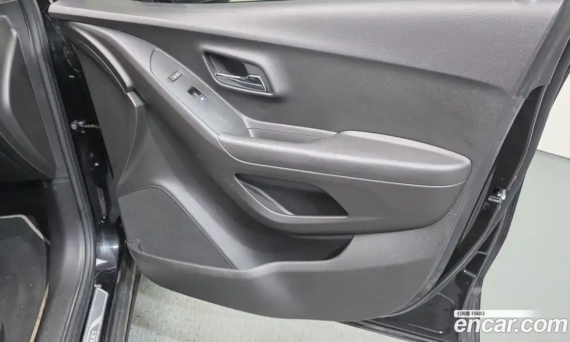 Chevrolet Trax 2018 1.6 гидро в Москве № 1907112, фото 14