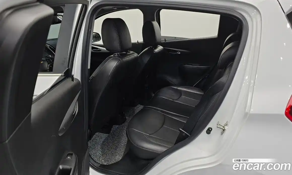 Chevrolet Spark 2016 1.0 гидро в Москве № 1907188, фото 12