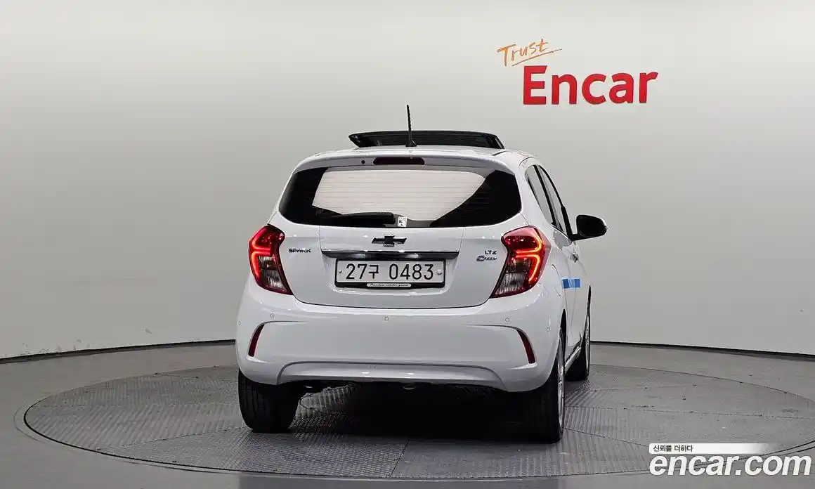 Chevrolet Spark 2016 1.0 гидро в Москве № 1907188, фото 4