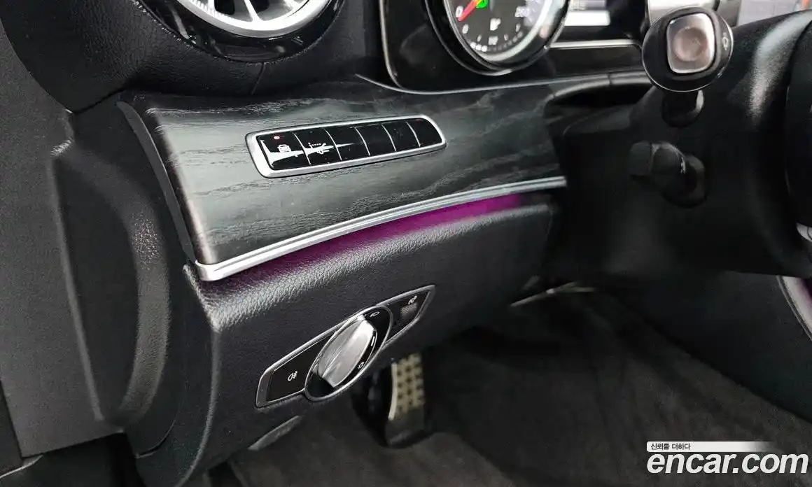 Mercedes-Benz E-Class 2019 1.9 гидро в Москве № 1908531, фото 16