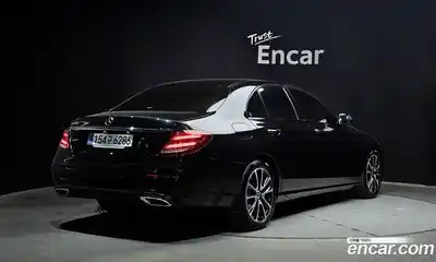 Mercedes-Benz E-Class 2020 2.0 гидро в Москве № 1908802, миниатюра 2
