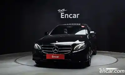 Mercedes-Benz E-Class 2020 2.0 гидро в Москве № 1908802, миниатюра 3