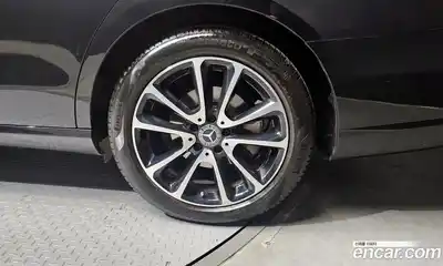 Mercedes-Benz E-Class 2020 2.0 гидро в Москве № 1908802, миниатюра 7