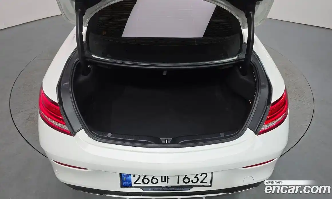 Mercedes-Benz C-Class 2016 2.0 гидро в Москве № 1909277, фото 18