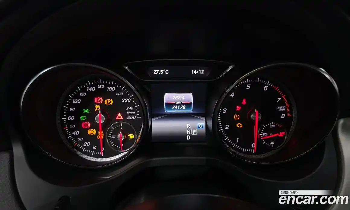 Mercedes-Benz GLA-Class 2018 2.0 гидро в Москве № 1909800, фото 11