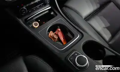 Mercedes-Benz GLA-Class 2018 2.0 гидро в Москве № 1909800, миниатюра 12