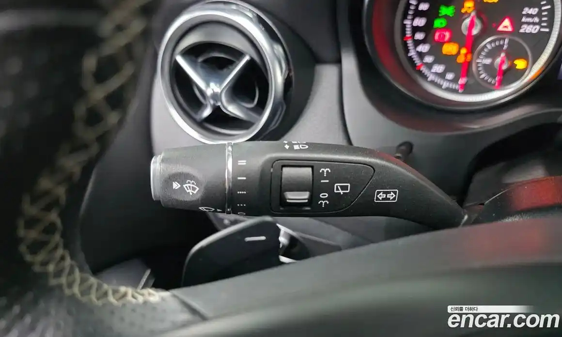 Mercedes-Benz GLA-Class 2018 2.0 гидро в Москве № 1909800, фото 29