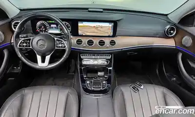 Mercedes-Benz E-Class 2019 2.0 гидро в Москве № 1909811, миниатюра 10