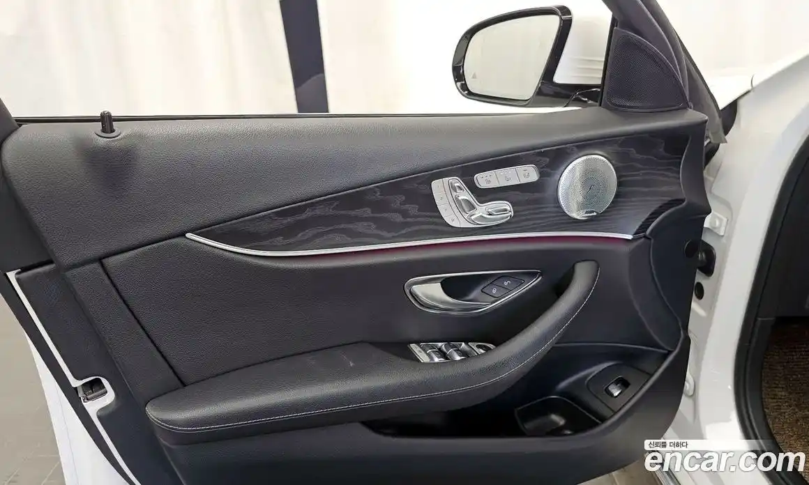 Mercedes-Benz E-Class 2018 2.0 гидро в Москве № 1909870, фото 14