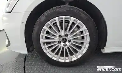 Audi A6 2021 2.0 гидро в Москве № 1910778, миниатюра 5