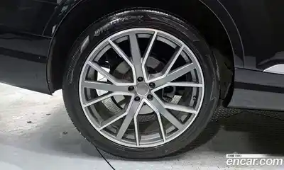 Audi Q7 2019 2.0 гидро в Москве № 1910834, миниатюра 5