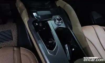Renault Grand Koleos 2025 2.0 гидро в Москве № 1910988, миниатюра 9