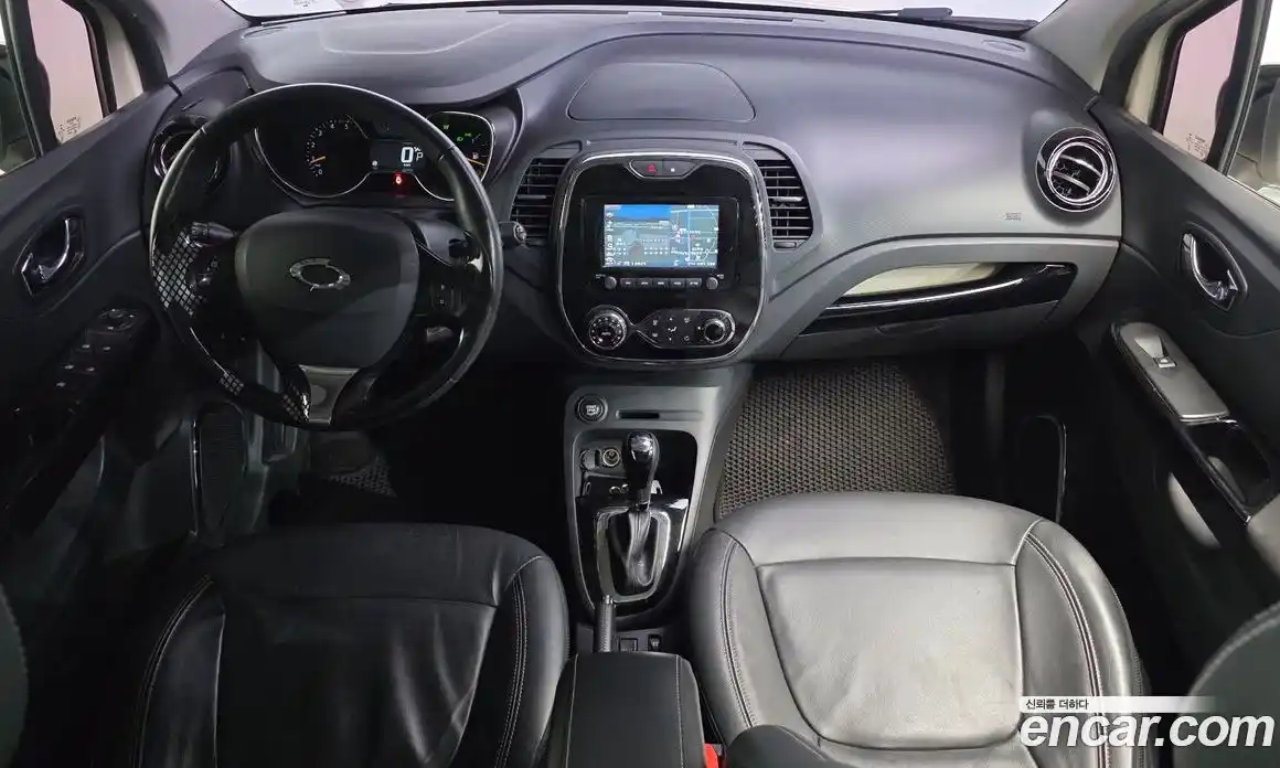 Renault QM3 2016 1.5 гидро в Москве № 1913375, фото 7