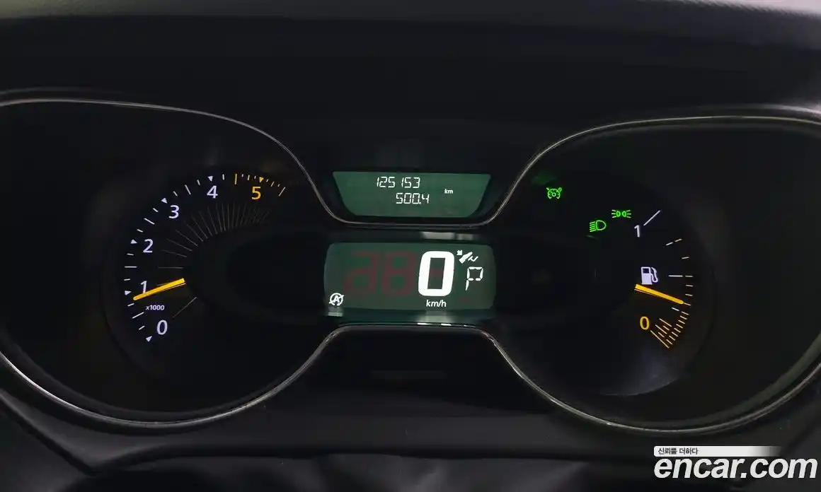 Renault QM3 2016 1.5 гидро в Москве № 1913375, фото 8