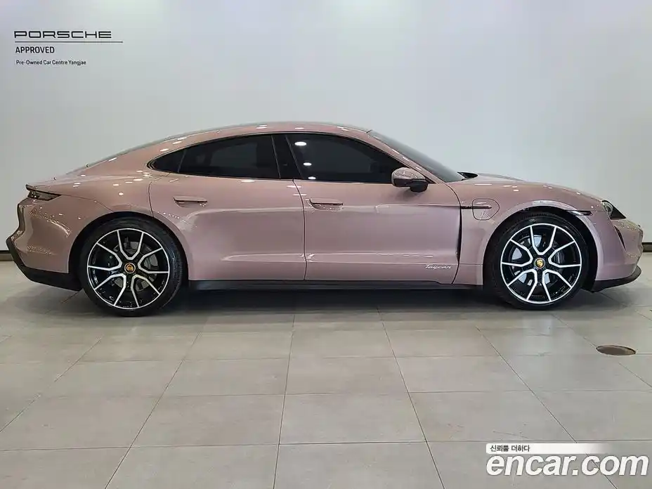Porsche Taycan 2023 0.1 гидро в Москве № 1914414, фото 6