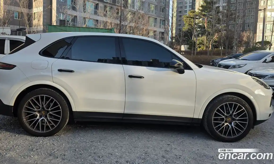 Porsche Cayenne 2019 3.0 гидро в Москве № 1914486, фото 3
