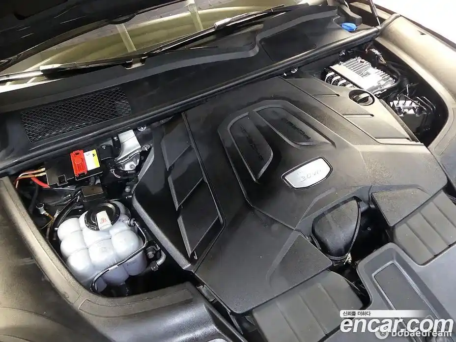 Porsche Cayenne 2019 3.0 гидро в Москве № 1914539, фото 6