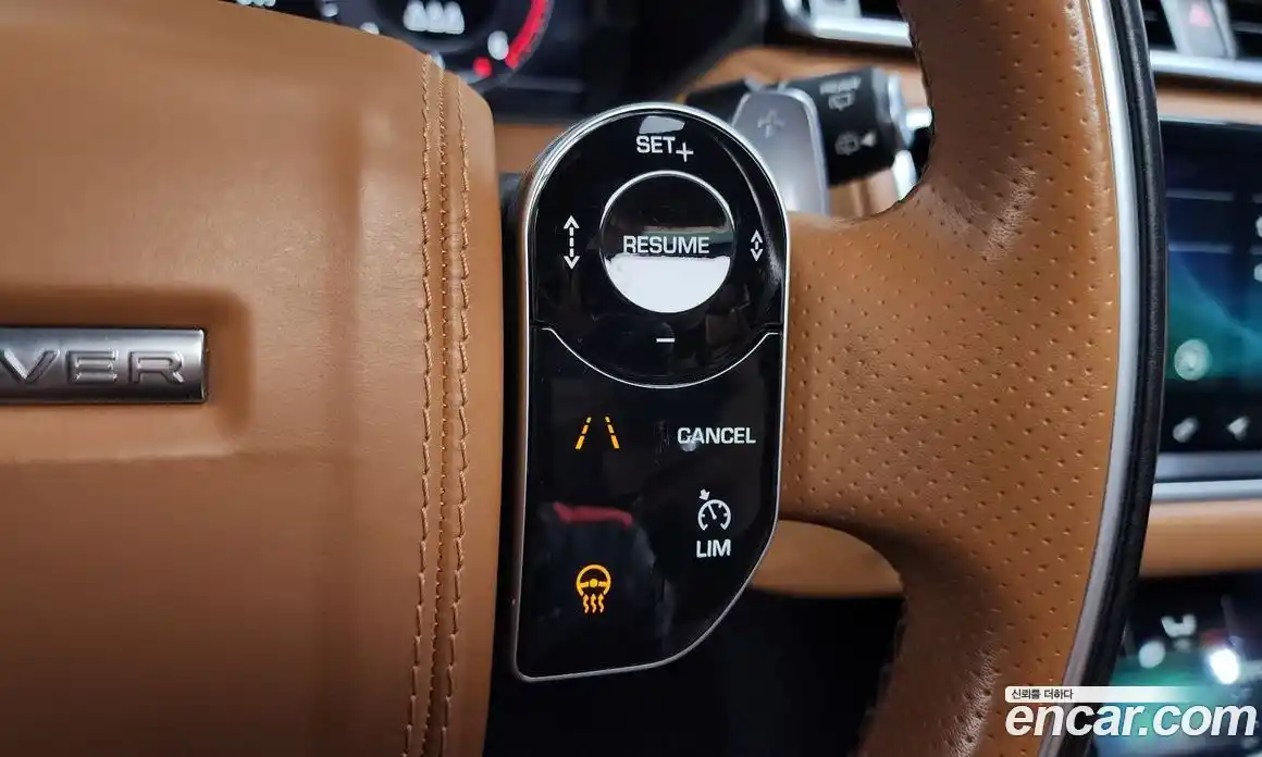 Land Rover Range-Rover Velar 2019 3.0 гидро в Москве № 1915125, фото 20