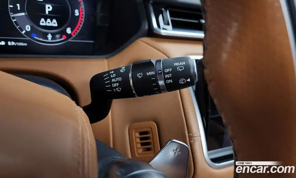 Land Rover Range-Rover Velar 2019 3.0 гидро в Москве № 1915125, фото 22