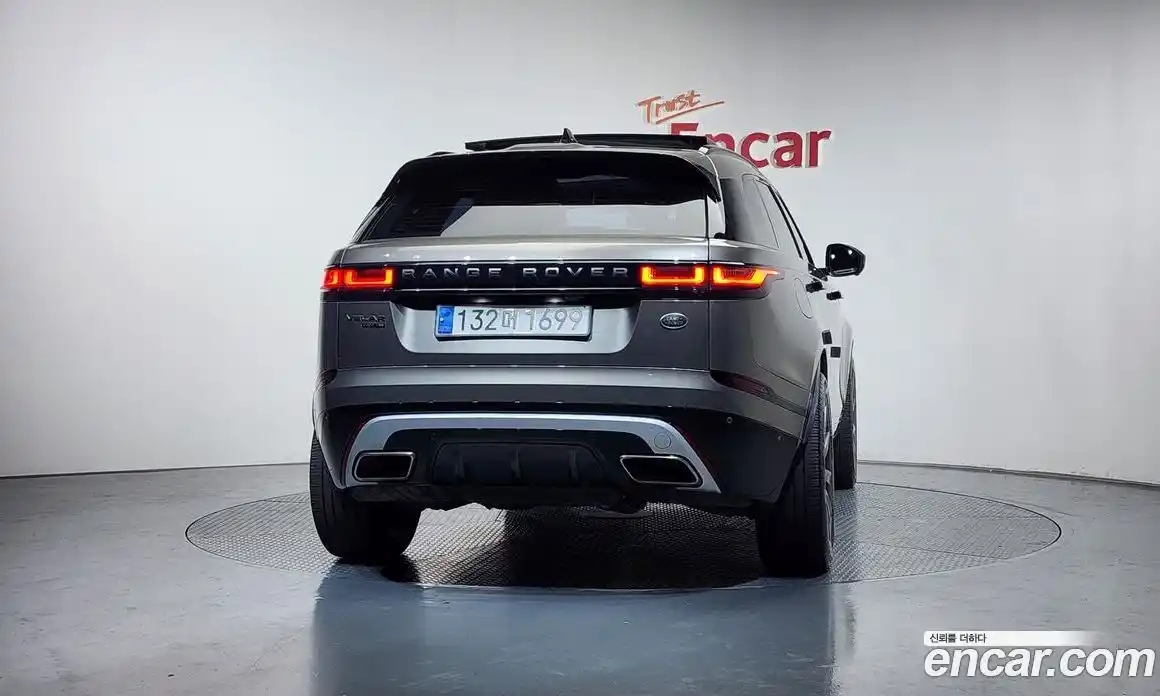 Land Rover Range-Rover Velar 2019 3.0 гидро в Москве № 1915125, фото 3