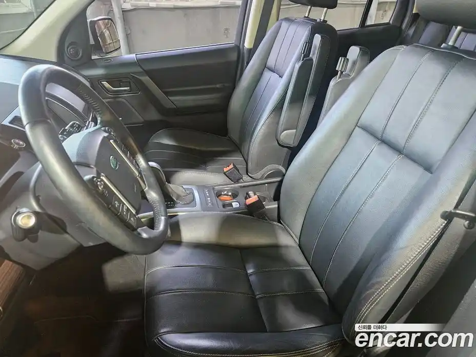 Land Rover Freelander 2013 2.2 гидро в Москве № 1915421, фото 14