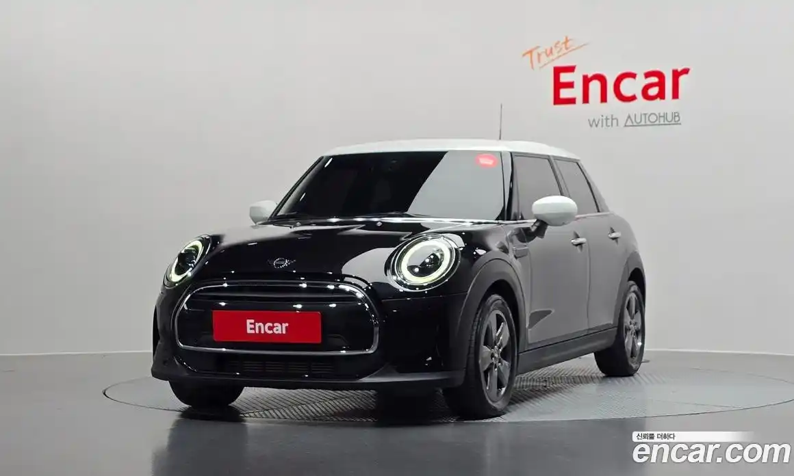 Mini Cooper 2023 1.5 гидро в Москве № 1915673, фото 3