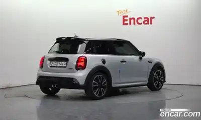Mini Cooper 2021 2.0 гидро в Москве № 1916044, миниатюра 2
