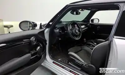 Mini Cooper 2021 2.0 гидро в Москве № 1916044, миниатюра 10