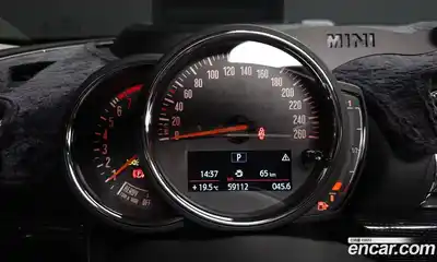 Mini Clubman 2019 1.5 гидро в Москве № 1916120, миниатюра 11