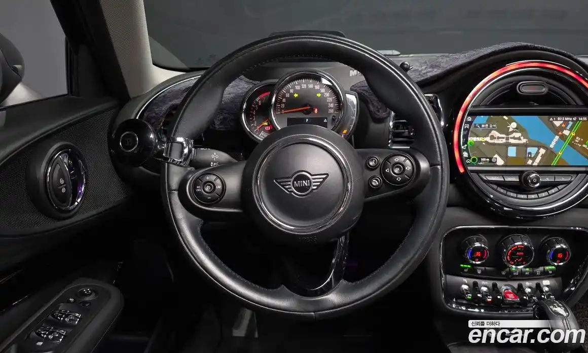 Mini Clubman 2019 1.5 гидро в Москве № 1916120, фото 19