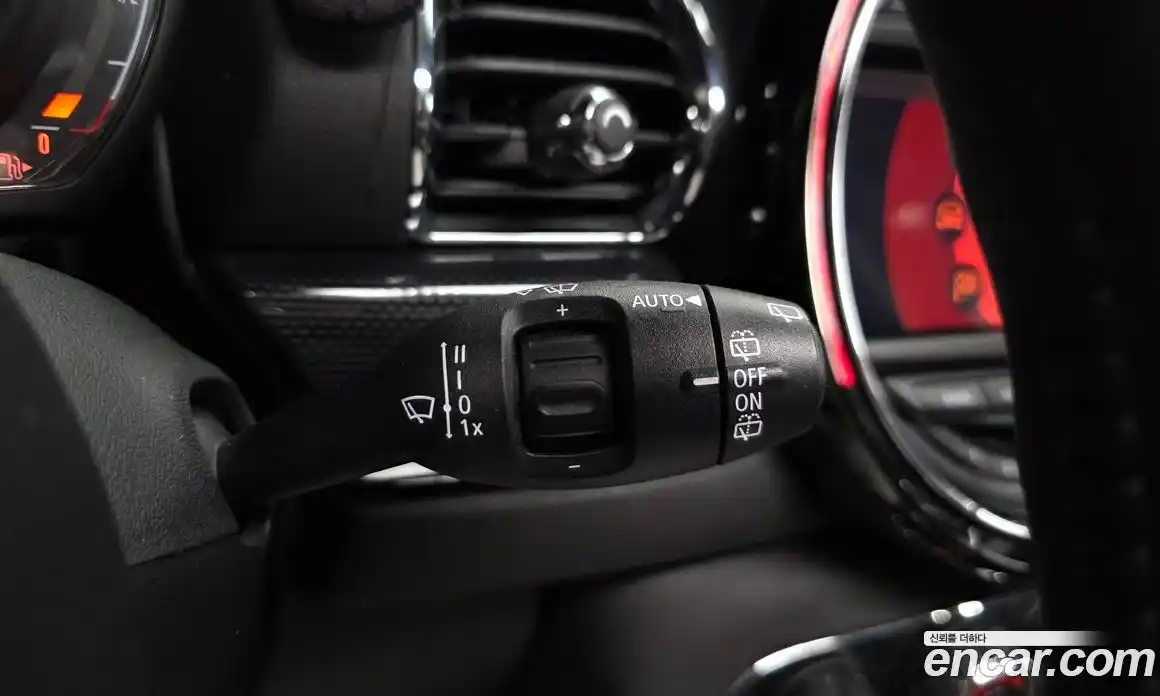 Mini Clubman 2019 1.5 гидро в Москве № 1916120, фото 24