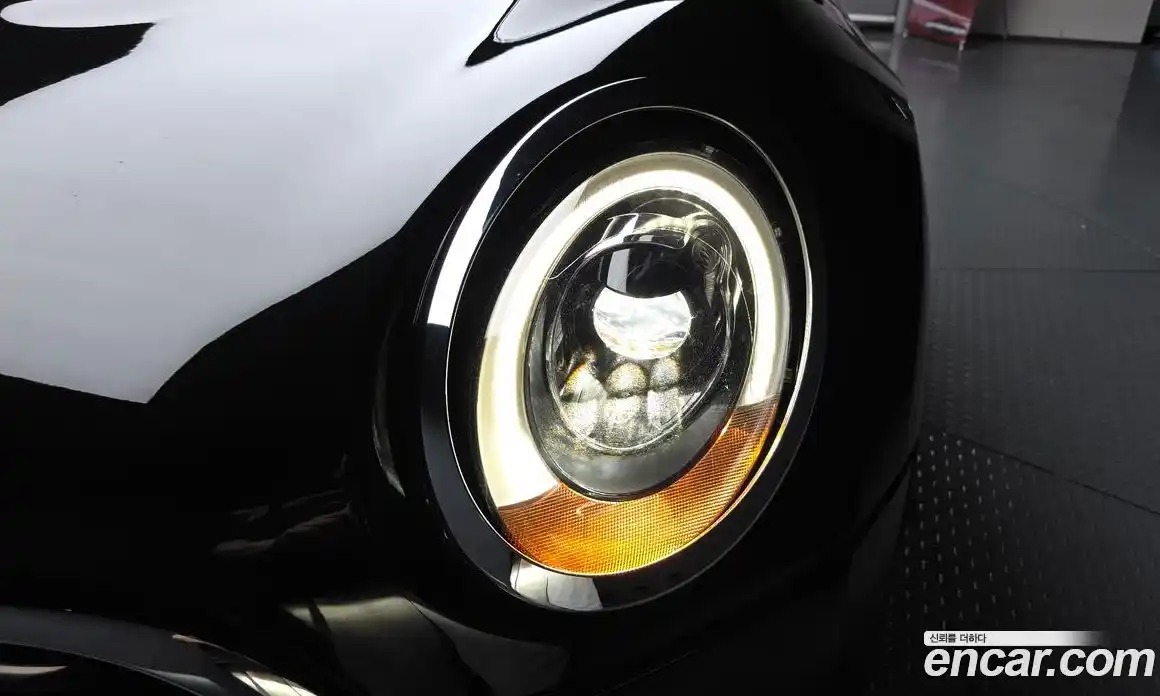 Mini Clubman 2019 1.5 гидро в Москве № 1916120, фото 8