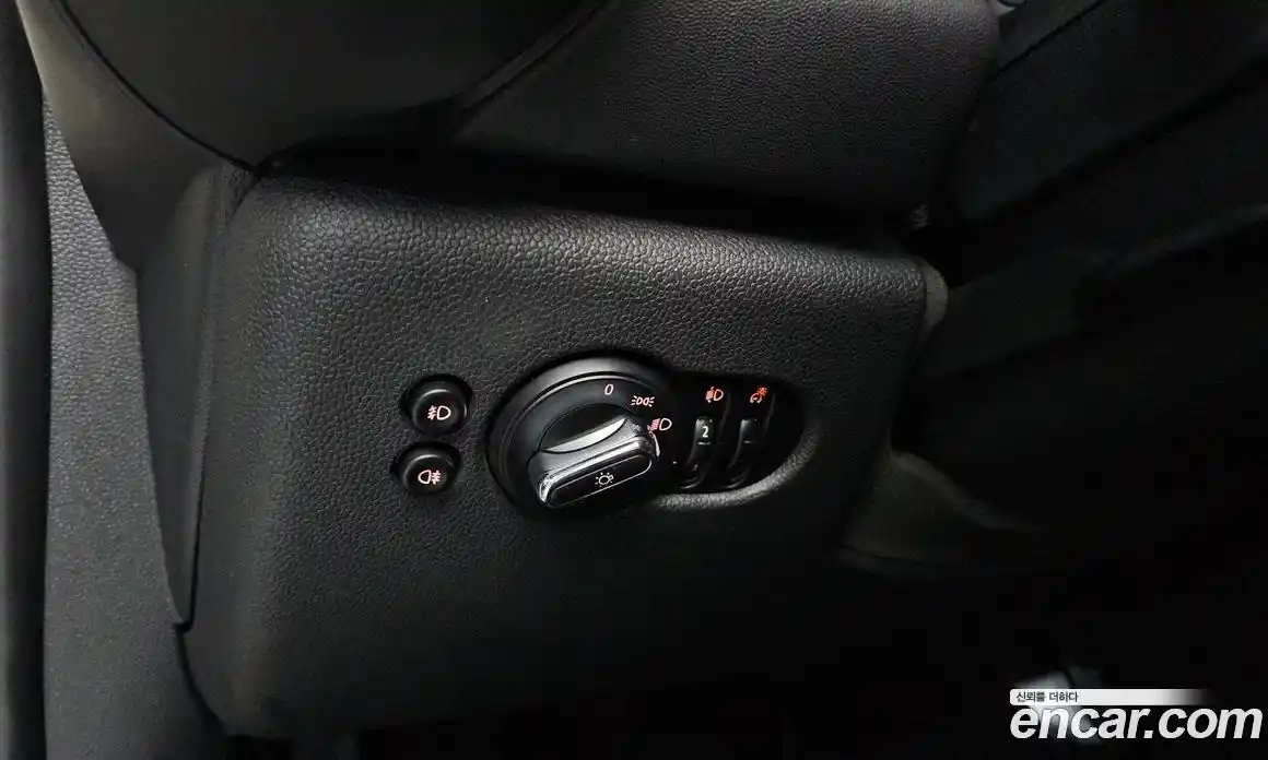 Mini Cooper 2014 1.5 гидро в Москве № 1916244, фото 22