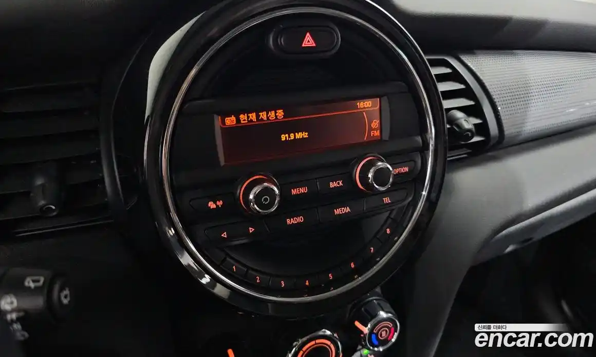 Mini Cooper 2014 1.5 гидро в Москве № 1916244, фото 27