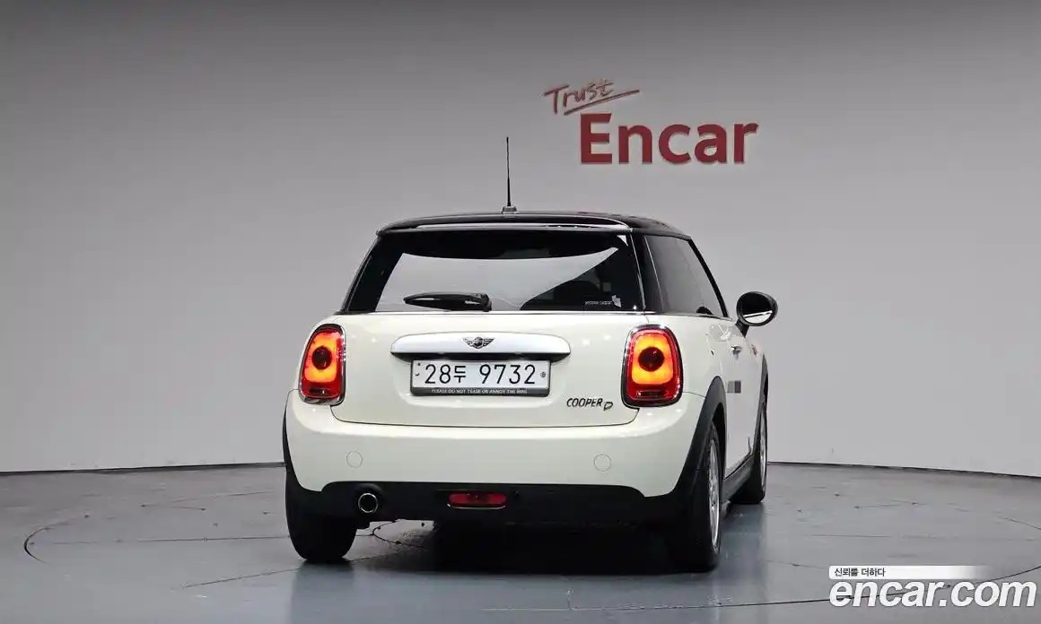 Mini Cooper 2014 1.5 гидро в Москве № 1916244, фото 3